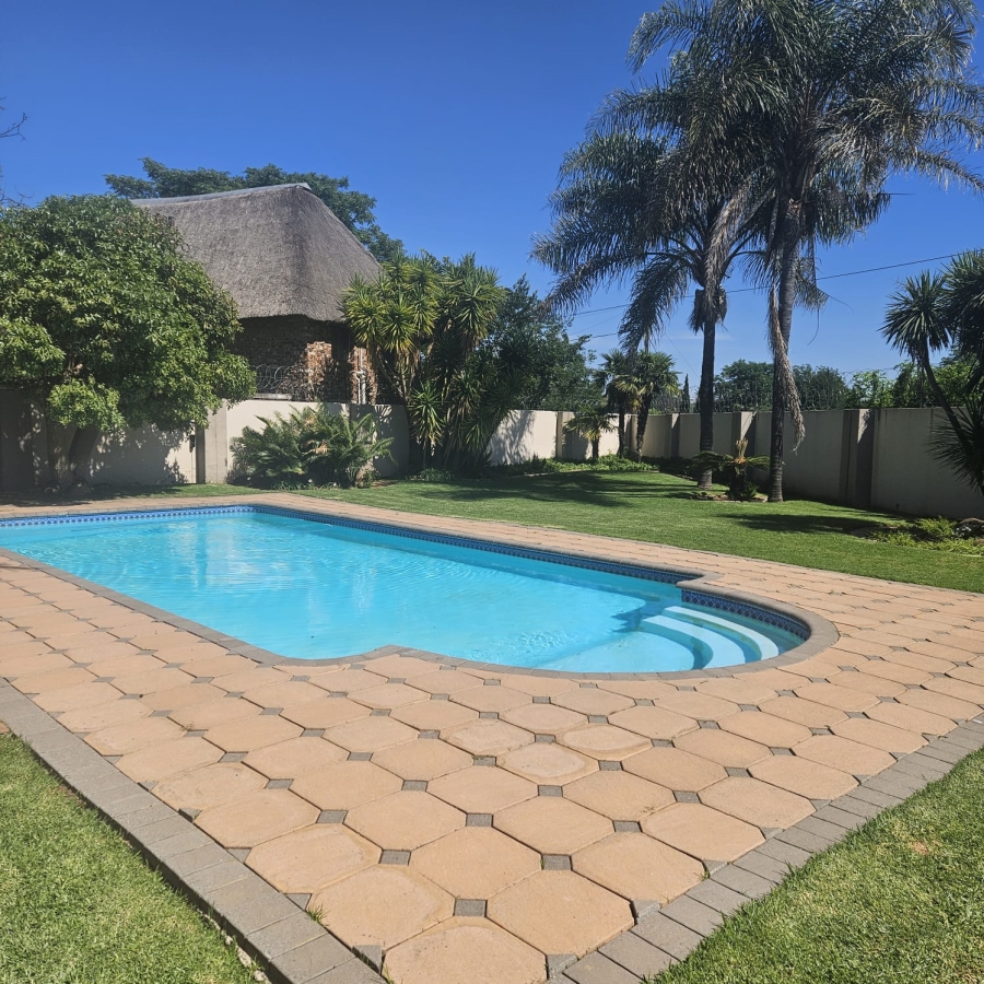 3 Bedroom Property for Sale in Jim Fouchepark Free State
